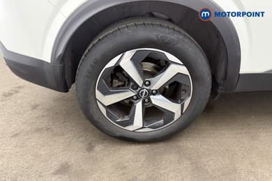 Nissan Qashqai N-Connecta Manual Petrol SUV - Stock Number (1675072) - 22nd supplementary image