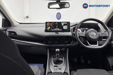 Nissan Qashqai N-Connecta Manual Petrol SUV - Stock Number (1675072) - 1st supplementary image