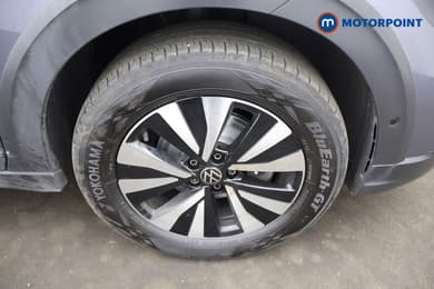 Volkswagen Taigo Life Manual Petrol SUV - Stock Number (1675933) - 3rd supplementary image