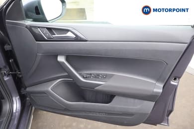 Volkswagen Taigo Life Manual Petrol SUV - Stock Number (1675933) - 19th supplementary image