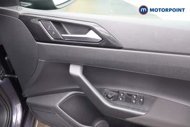 Volkswagen Taigo Life Manual Petrol SUV - Stock Number (1675933) - 20th supplementary image