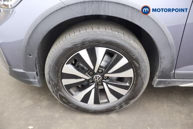 Volkswagen Taigo Life Manual Petrol SUV - Stock Number (1675933) - 1st supplementary image