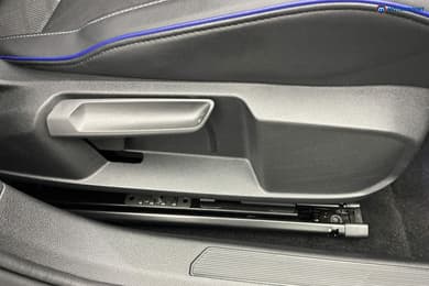Volkswagen Golf R-Line Manual Petrol Hatchback - Stock Number (1672674) - 25th supplementary image