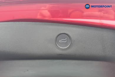 Tesla Model 3 Long Range Automatic Electric Saloon - Stock Number (1675397) - 26th supplementary image