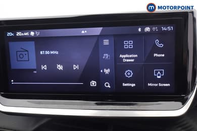 Peugeot 2008 Allure Manual Petrol SUV - Stock Number (1677495) - 17th supplementary image