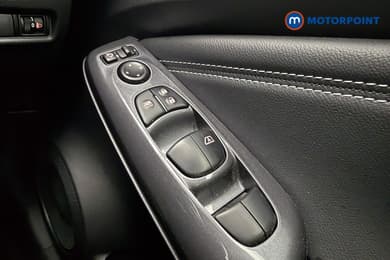 Nissan Juke N-Connecta Automatic Petrol-Electric Hybrid SUV - Stock Number (1666950) - 19th supplementary image