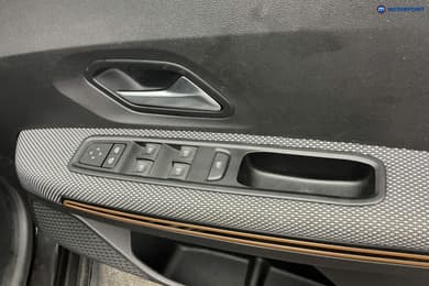 Dacia Sandero Stepway Prestige Manual Petrol Hatchback - Stock Number (1669404) - 27th supplementary image