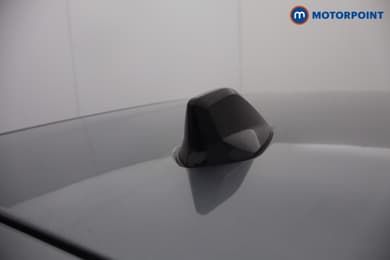 Jeep Avenger Altitude Manual Petrol SUV - Stock Number (1672037) - 4th supplementary image