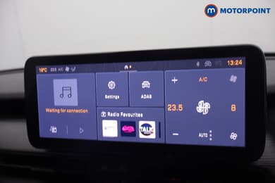 Jeep Avenger Altitude Manual Petrol SUV - Stock Number (1672037) - 17th supplementary image