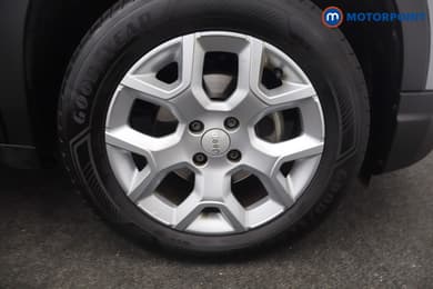 Jeep Avenger Altitude Manual Petrol SUV - Stock Number (1672037) - 23rd supplementary image