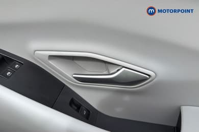 Ford Explorer Premium Automatic Electric SUV - Stock Number (1674172) - 4th supplementary image