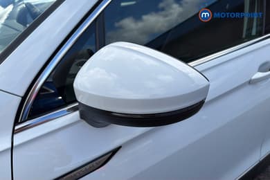 Volkswagen Tiguan Allspace Life Automatic Petrol SUV - Stock Number (1675994) - 19th supplementary image