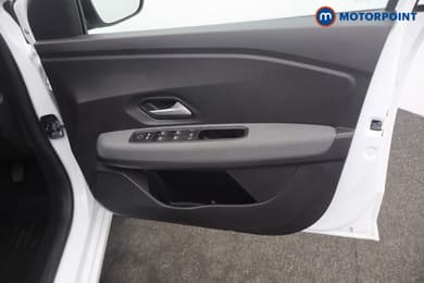 Dacia Sandero Expression Manual Petrol Hatchback - Stock Number (1676060) - 7th supplementary image