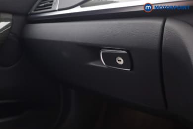 BMW 3 Series Luxury Automatic Petrol Saloon - Stock Number (1677623) - 22nd supplementary image