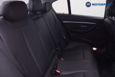 BMW 3 Series Luxury Automatic Petrol Saloon - Stock Number (1677623) - 31st supplementary image