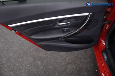 BMW 3 Series Luxury Automatic Petrol Saloon - Stock Number (1677623) - 33rd supplementary image