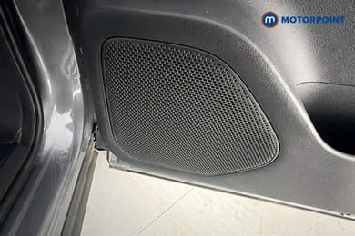 Nissan Qashqai N-Connecta Automatic Petrol SUV - Stock Number (1667346) - 21st supplementary image