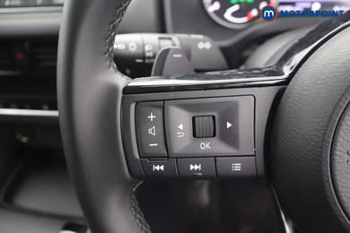Nissan Qashqai Acenta Premium Automatic Petrol SUV - Stock Number (1674191) - 6th supplementary image