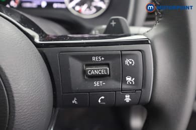 Nissan Qashqai Acenta Premium Automatic Petrol SUV - Stock Number (1674191) - 7th supplementary image