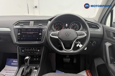 Volkswagen Tiguan Life Automatic Petrol SUV - Stock Number (1676479) - 2nd supplementary image