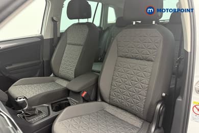 Volkswagen Tiguan Life Automatic Petrol SUV - Stock Number (1676479) - 3rd supplementary image
