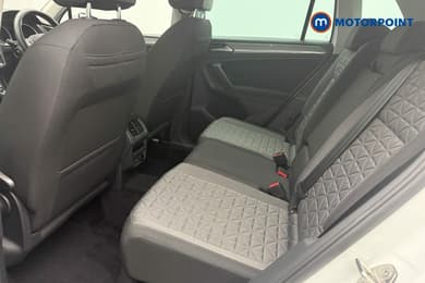 Volkswagen Tiguan Life Automatic Petrol SUV - Stock Number (1676479) - 5th supplementary image