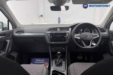 Volkswagen Tiguan Life Automatic Petrol SUV - Stock Number (1676479) - 1st supplementary image