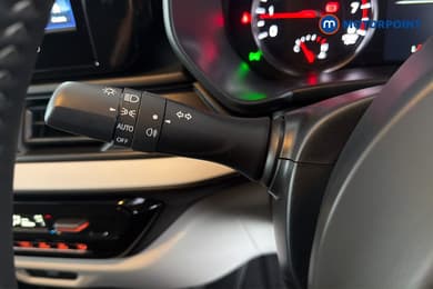 Suzuki Swift Motion Manual Petrol Hatchback - Stock Number (1677424) - 6th supplementary image