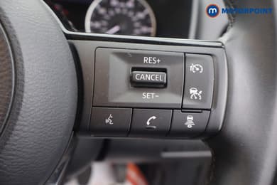 Nissan Qashqai Acenta Premium Manual Petrol SUV - Stock Number (1677975) - 7th supplementary image