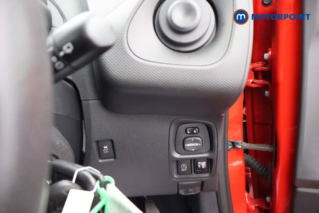 Citroen C1 Shine Manual Petrol Hatchback - Stock Number (1678000) - 8th supplementary image