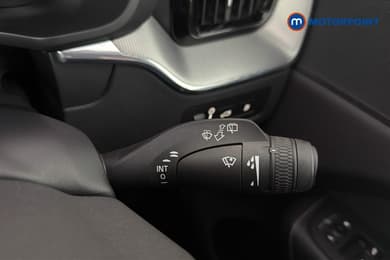 Volvo Xc60 R Design Pro Automatic Petrol Plug-In Hybrid SUV - Stock Number (1678485) - 7th supplementary image