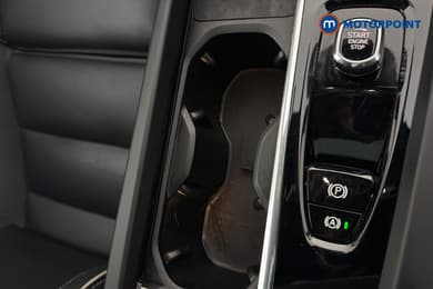 Volvo Xc60 R Design Pro Automatic Petrol Plug-In Hybrid SUV - Stock Number (1678485) - 16th supplementary image