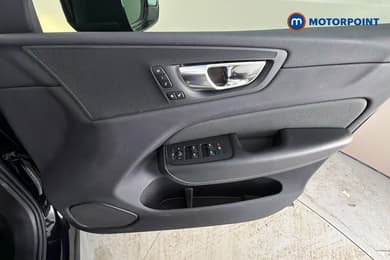 Volvo Xc60 R Design Pro Automatic Petrol Plug-In Hybrid SUV - Stock Number (1678485) - 19th supplementary image