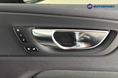 Volvo Xc60 R Design Pro Automatic Petrol Plug-In Hybrid SUV - Stock Number (1678485) - 42nd supplementary image