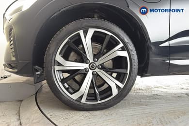 Volvo Xc60 R Design Pro Automatic Petrol Plug-In Hybrid SUV - Stock Number (1678485) - 47th supplementary image