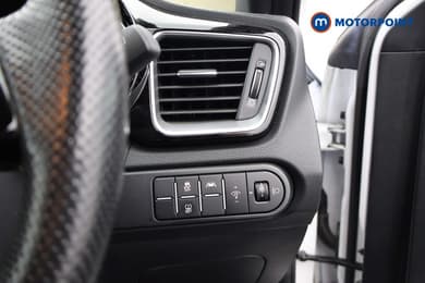 KIA Ceed Gt-Line Manual Petrol Hatchback - Stock Number (1668863) - 8th supplementary image