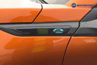 Peugeot 2008 Active Premium-Plus Automatic Electric SUV - Stock Number (1672712) - 42nd supplementary image