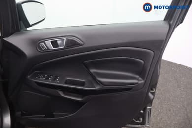 Ford Ecosport St-Line Manual Petrol SUV - Stock Number (1674393) - 9th supplementary image