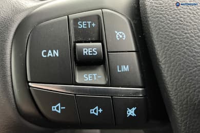 Ford Focus Zetec Manual Petrol Hatchback - Stock Number (1677120) - 22nd supplementary image