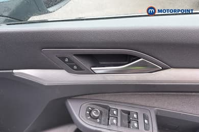 Volkswagen Golf Match Manual Petrol Hatchback - Stock Number (1677433) - 2nd supplementary image