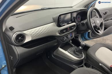 Hyundai I10 Premium Manual Petrol Hatchback - Stock Number (1679633) - 9th supplementary image