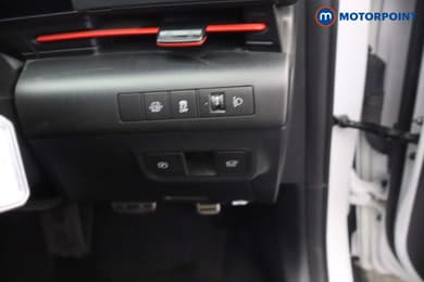 Hyundai Kona N Line Automatic Petrol-Electric Hybrid SUV - Stock Number (1667235) - 13th supplementary image