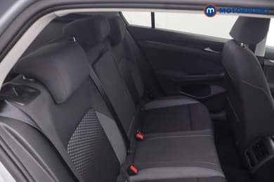 Volkswagen Golf Active Manual Petrol Hatchback - Stock Number (1671532) - 28th supplementary image