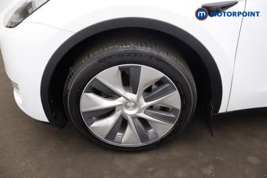 Tesla Model Y Long Range Automatic Electric SUV - Stock Number (1676520) - 1st supplementary image