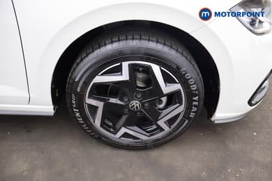 Volkswagen Polo R-Line Manual Petrol Hatchback - Stock Number (1681445) - 4th supplementary image