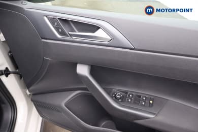 Volkswagen Polo R-Line Manual Petrol Hatchback - Stock Number (1681445) - 20th supplementary image