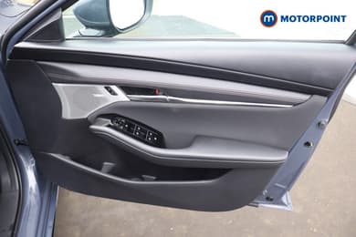 Mazda 3 Exclusive-Line Automatic Petrol Hatchback - Stock Number (1672705) - 20th supplementary image