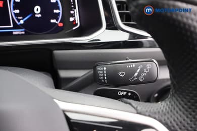 Volkswagen T-Roc R-Line Automatic Petrol SUV - Stock Number (1676595) - 9th supplementary image