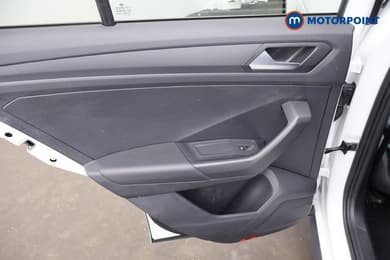 Volkswagen T-Roc R-Line Automatic Petrol SUV - Stock Number (1676595) - 27th supplementary image