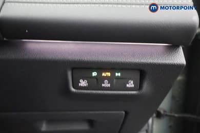 Volkswagen Tiguan Match Automatic Petrol Plug-In Hybrid SUV - Stock Number (1678049) - 9th supplementary image